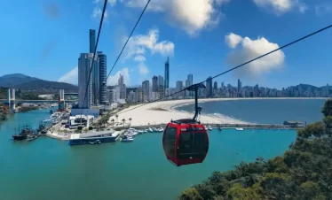 Balneário Camboriú Excursão saindo de Florianópolis