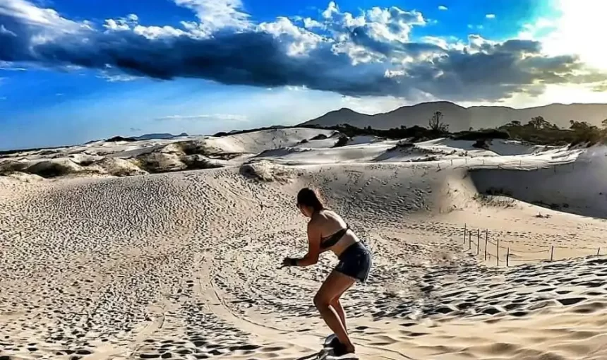 Sandboard nas dunas da Lagoa da Conceição