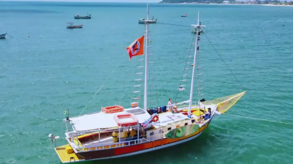 Ilha do Francês Florianópolis Passeio de Barco