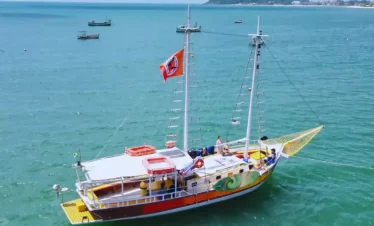 Ilha do Francês Florianópolis Passeio de Barco
